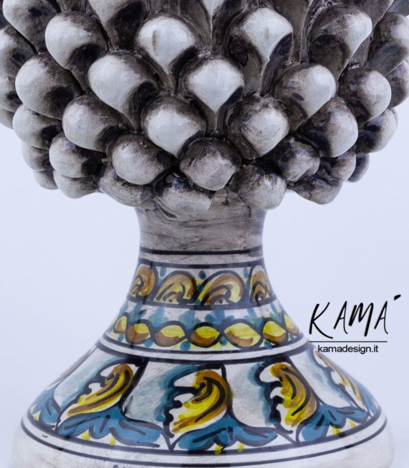 pigna ceramica di caltagirone