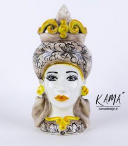Testa di moro siciliana . Le picciotte Kamà design