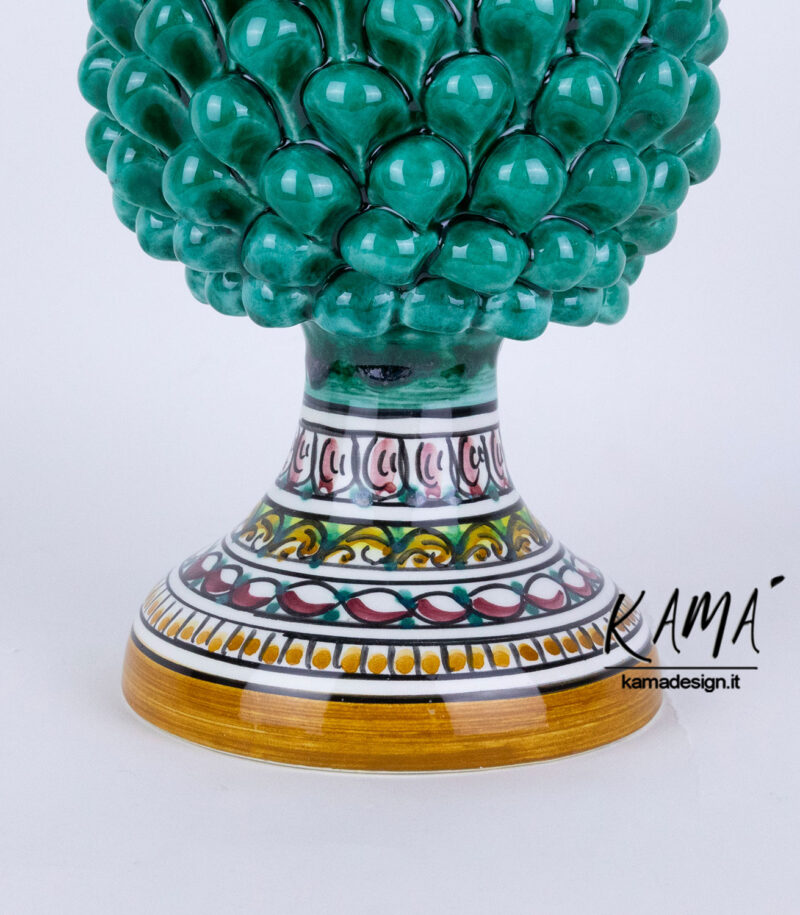 pigna-ceramica-verde-h-30-caltagirone