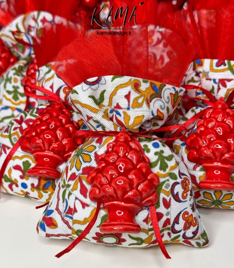 Bomboniera sacchetto maiolica Laurea - immagine 3